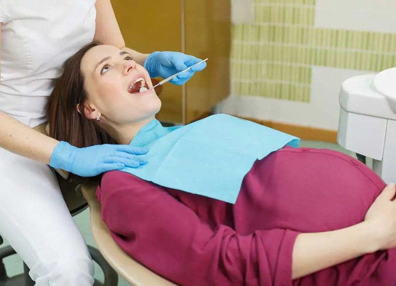 Nhổ răng khôn khi mang bầu tiềm ẩn rủi ro không tốt cho sức khỏe