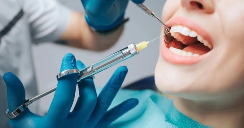 Cấy ghép implant có đau không trong và sau phẫu thuật