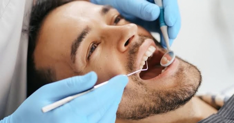 Lịch tái khám định kỳ quan trọng sau khi trồng implant